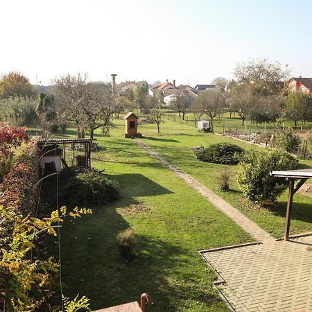 Apartman Kaya Dakovo Exterior foto