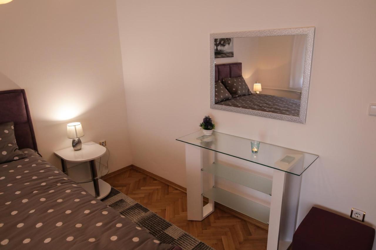 Apartman Kaya Dakovo Exterior foto